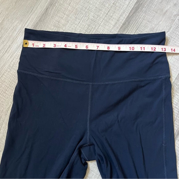 ATHLETA ELATION RISE FLARE PANT YOGA LEGGINGS Navy Blue Medium Pilates Gym - Picture 12 of 16